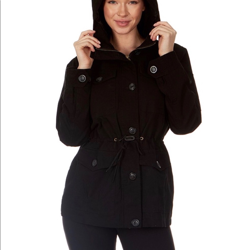 Yoki Anorak Jacket